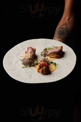 Aura Lounge Restaurant