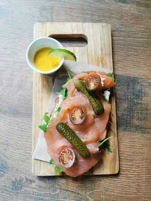 Simple Wine & Beer Point