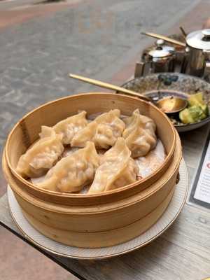 Mama Dumplings