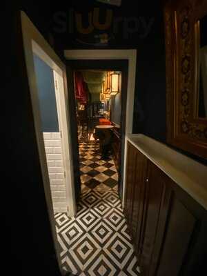 Caravan Serai Madrid