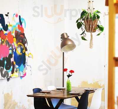 Rayo Verde Vinos & Tapas