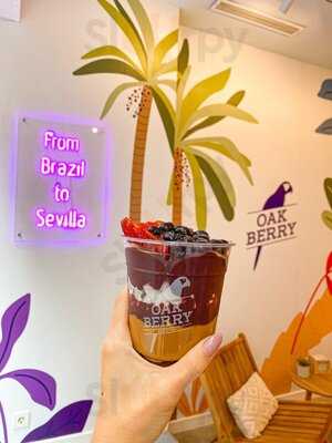 Oakberry Açaí Bowls & Smoothies