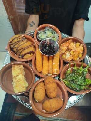 Bar De Tapas Los Locos