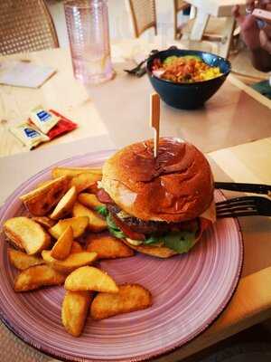 Ukelele Poke & Burger Valencia