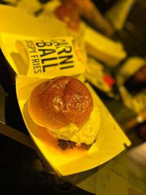 Carniball Smash Burger