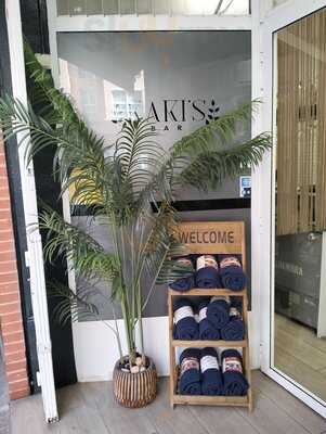 Kakis Bar