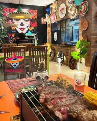 Mariachi Mexican Food