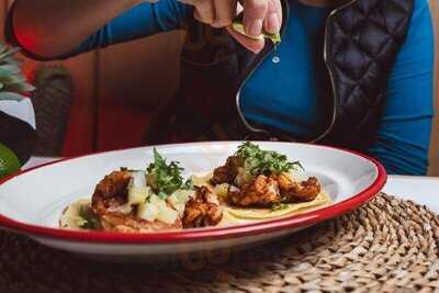 La Baja - Marisquería Mexicana