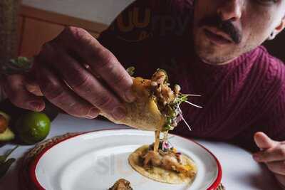 La Baja - Marisquería Mexicana