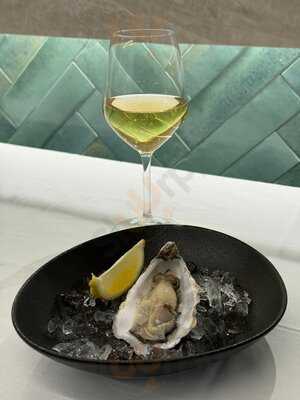 La Caleta Marisquería