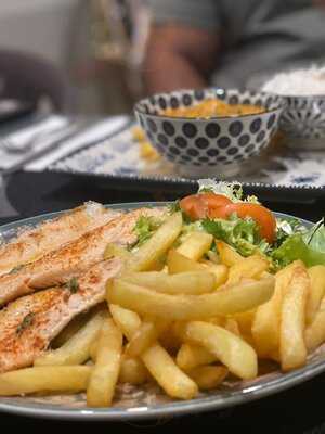 Signature Es Tu Lugar