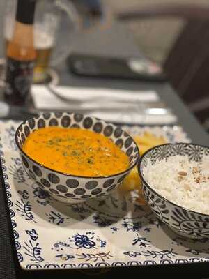 Signature Es Tu Lugar