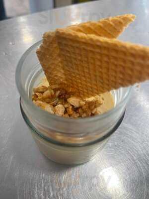 Mucho Gusto Restobar