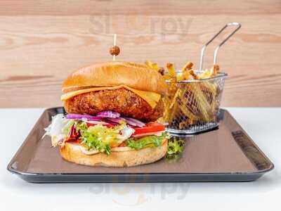 H Express Diana Halal