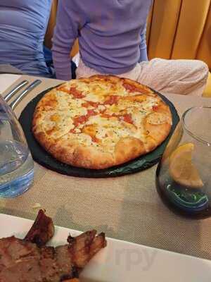 Capitan Hook - Puerto De Mogan