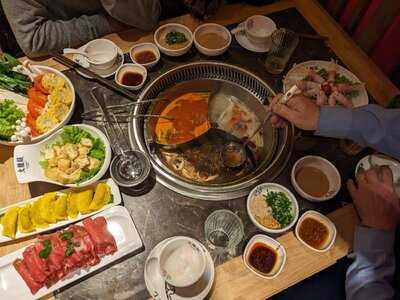 Red Dragón Hot Pot 