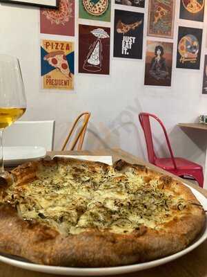 BistrÓ Pizza & Pan Artesanal