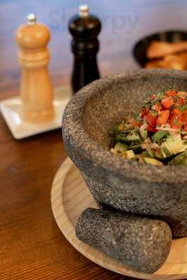 Condumio Gastrobar & Cocktail