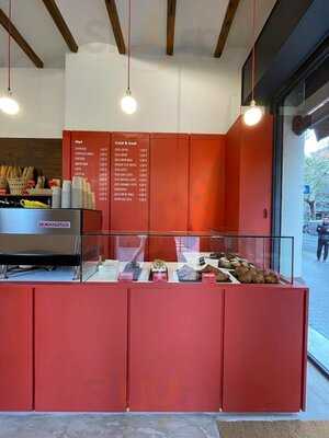 Zentral:  Specialty Coffee And Bakery