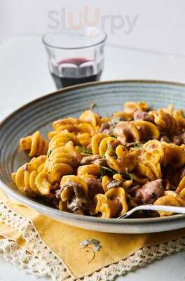 La Mafia Se Sienta A La Mesa