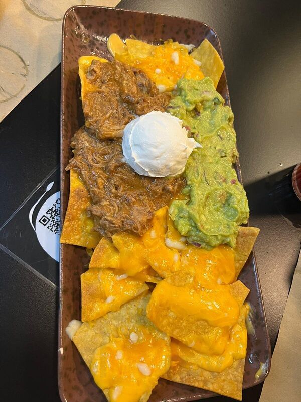 Baka Vieja Burger Shop