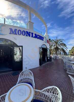 Moonlight Fun Pub