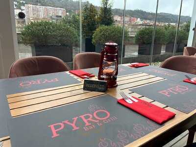 Pyro Bar&grill