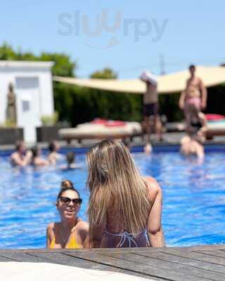 Pinedo Beach Arrocería & Lounge