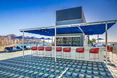 B-heaven Benidorm Beach