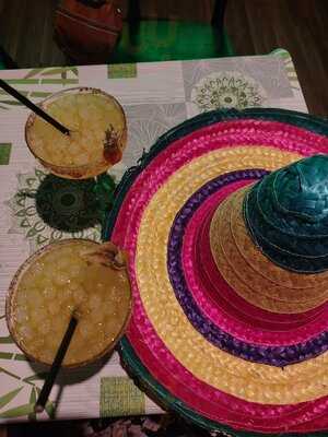 Los Chamacos Tex-mex