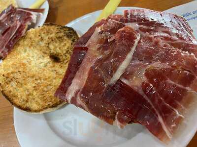 El Paisano Asador Restaurante Hostal