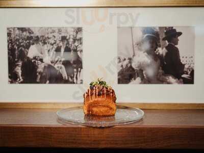 Trotamundos - Only You Sevilla