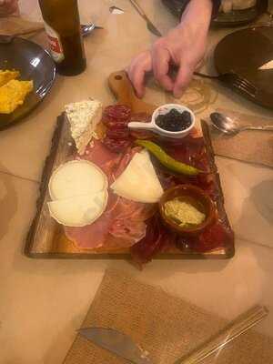 Taberna Estar En Babia