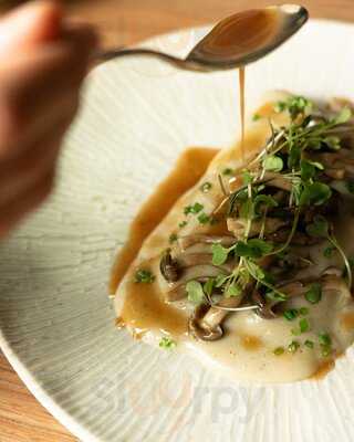 La Enoteca By Mateo Wines