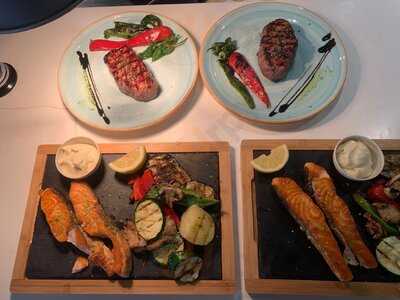 Sea Me Beach Restaurant Bar