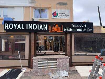 Royal Indian Tandoori Restaurant &amp; Bar