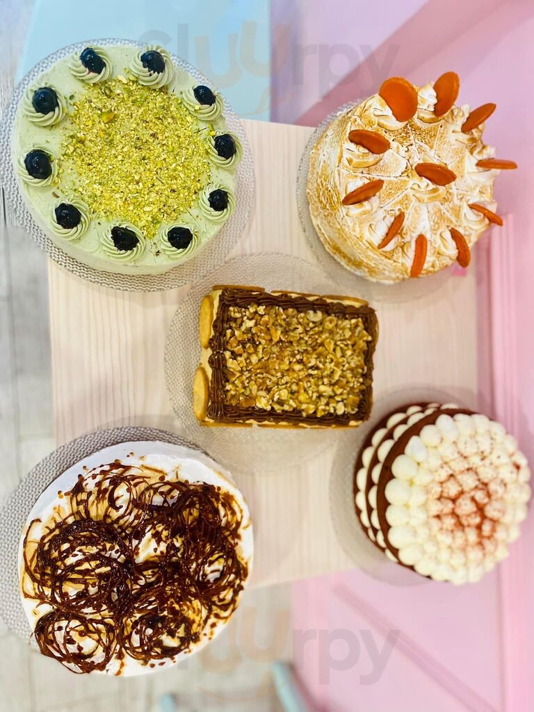 Mia's Sugar Heladería Cafetería