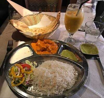 Ravintola Mount Everest Nokka