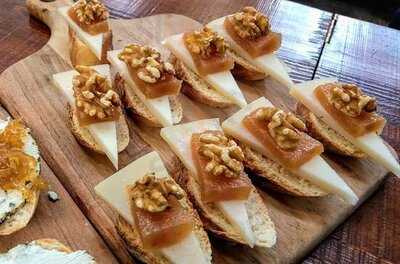 Espanjan Herkut Tapas & Gourmet Kauppa