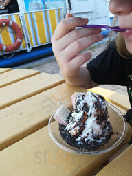 Jaatelolaiva Banana Split