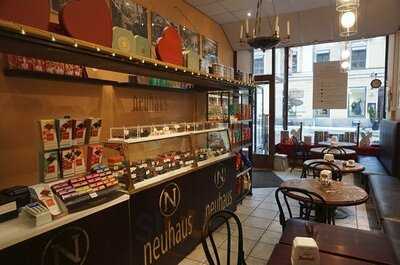 Cafe Neuhaus Helsinki