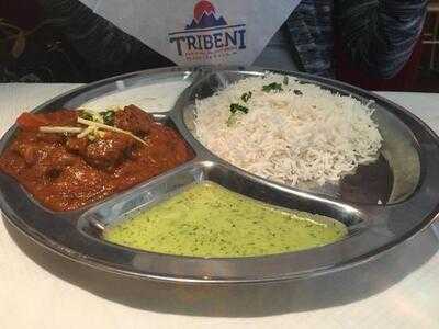 Tribeni Nepalilainen Ravintola