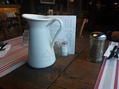 Classic Pizza Ratina