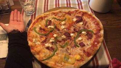 Classic Pizza Ratina
