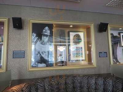 Hard Rock Cafe