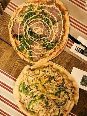 Classic Pizza Stockmann