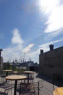 Cargo Coffee + Vegetarian Food