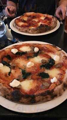 Daddy Green's Pizzabar