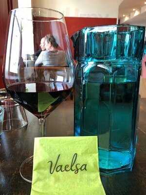 Vaelsa Ristorante E Pizzeria Taverna