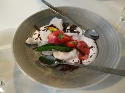 Kasvisravintola Omnam